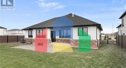 Residential - Single Family Home - Chatham, Canada - Canada