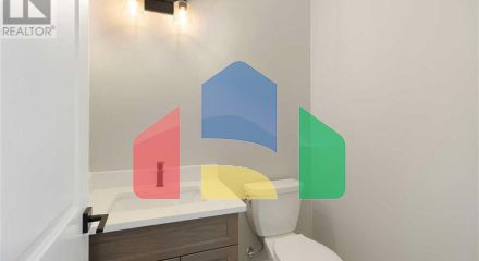 Residential - Single Family Home - Chatham, Canada - Canada