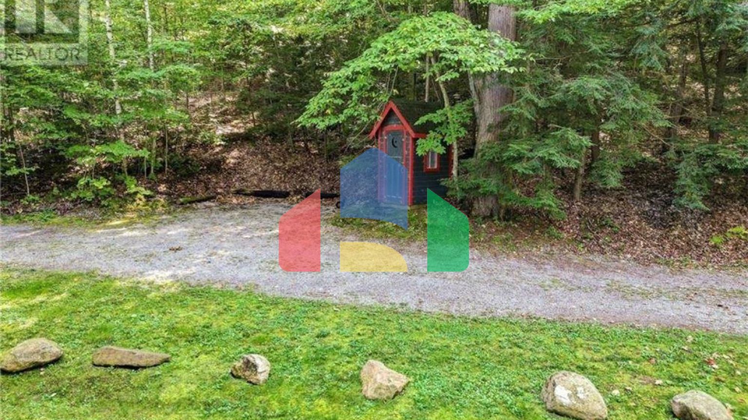 Residential - Single Family Home - Lakefield, Canada - Canada