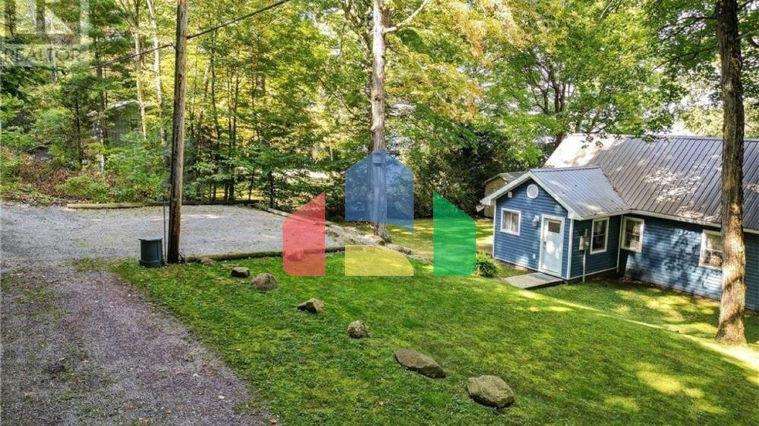 Residential - Single Family Home - Lakefield, Canada - Canada