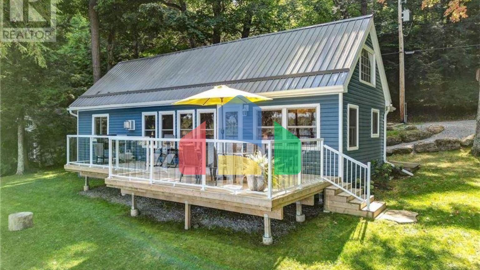 Residential - Single Family Home - Lakefield, Canada - Canada