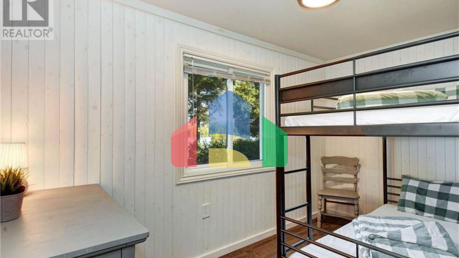 Residential - Single Family Home - Lakefield, Canada - Canada