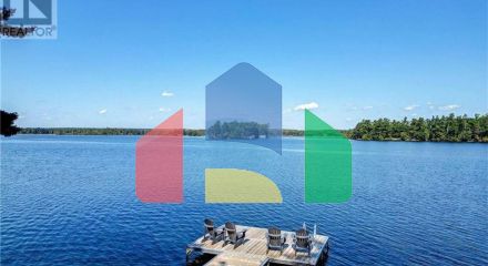 Residential - Single Family Home - Lakefield, Canada - Canada