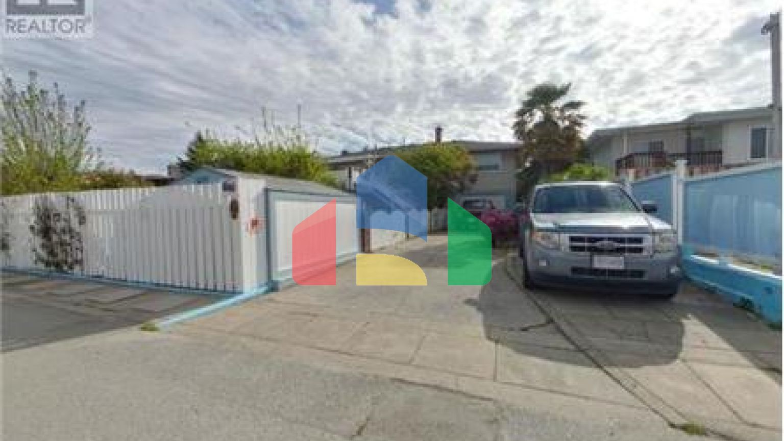 Residential - Single Family Home - Powell River, Canada - Canada