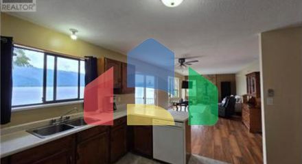 Residential - Single Family Home - Powell River, Canada - Canada