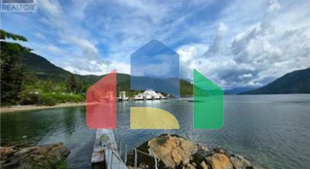 Residential - Single Family Home - Powell River, Canada - Canada