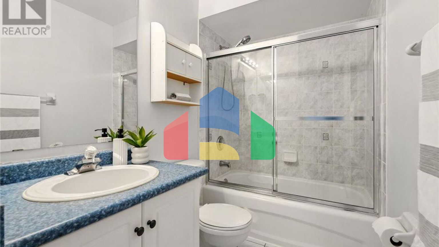 Residential - Single Family Home - Halton Hills, Canada - Canada