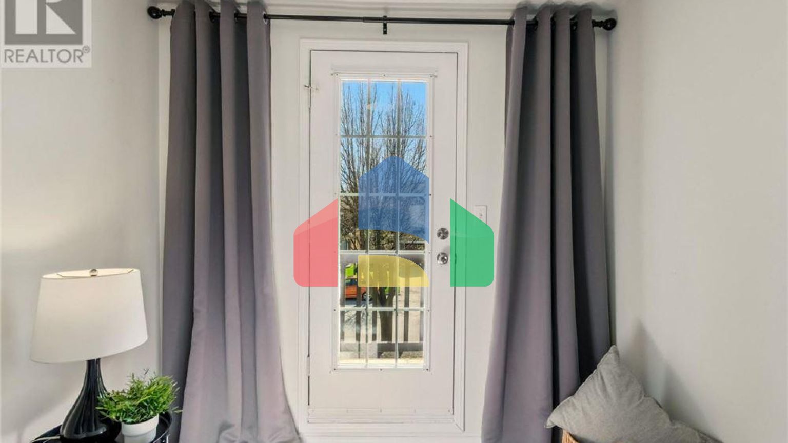 Residential - Single Family Home - Halton Hills, Canada - Canada