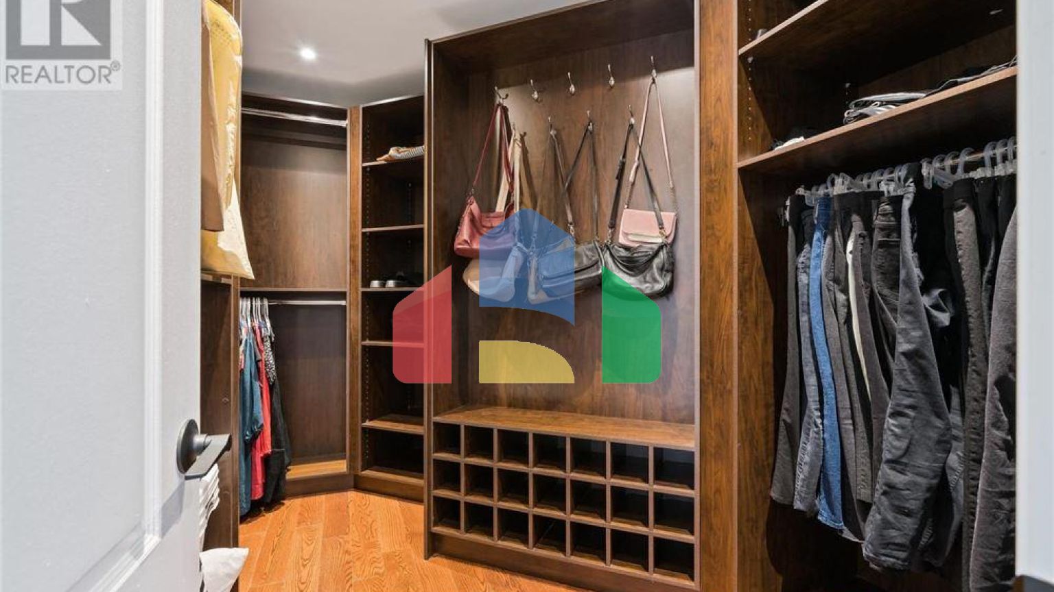 Residential - Single Family Home - Halton Hills, Canada - Canada