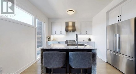 Residential - Single Family Home - Halton Hills, Canada - Canada