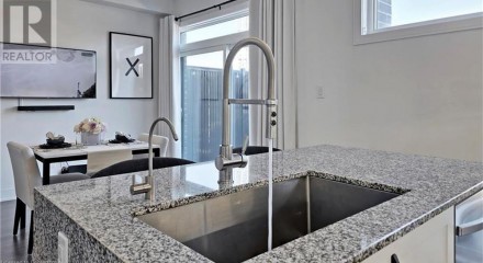 Residential - Single Family Home - Halton Hills, Canada - Canada