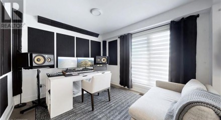 Residential - Single Family Home - Halton Hills, Canada - Canada