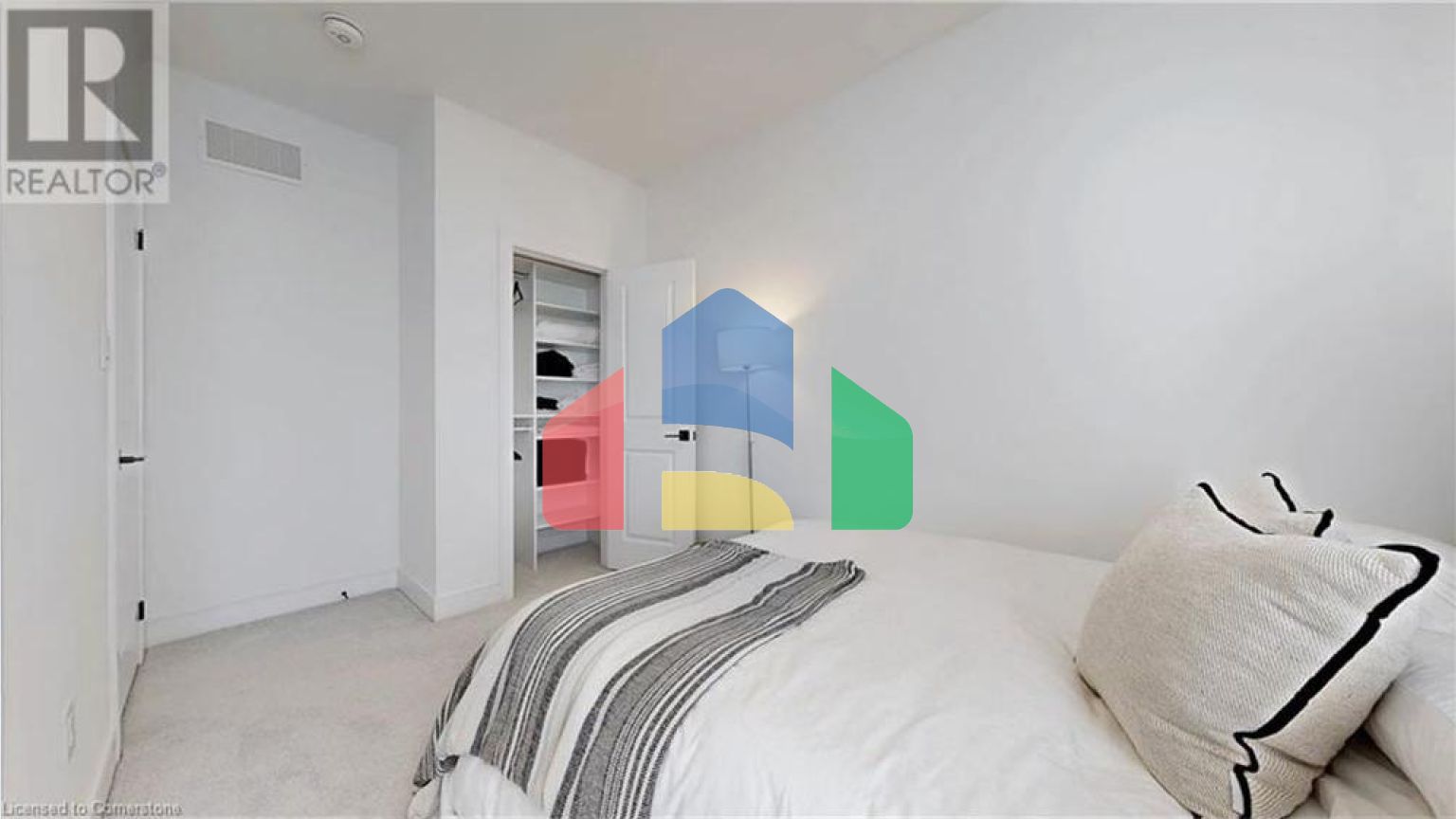 Residential - Single Family Home - Halton Hills, Canada - Canada