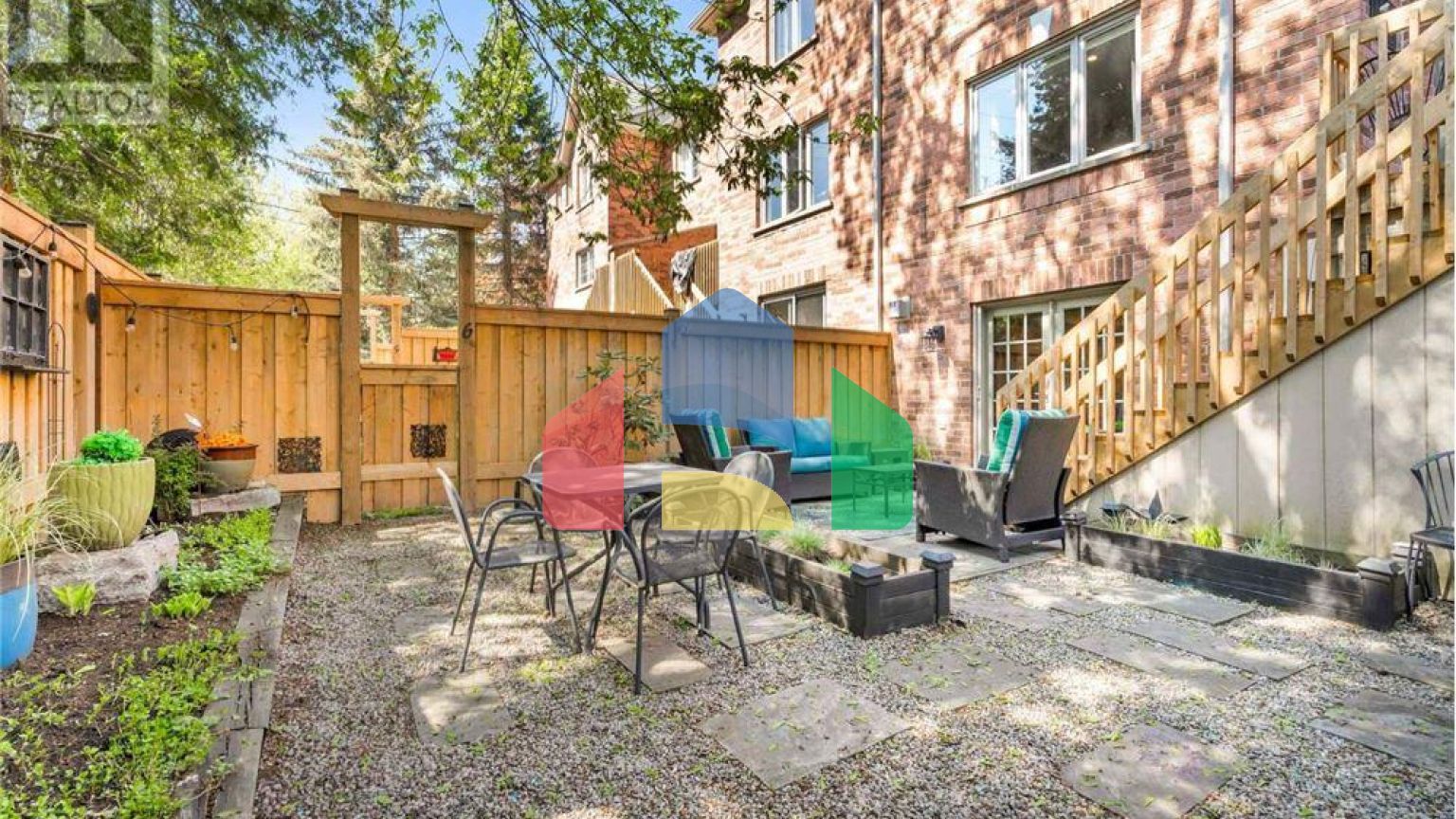 Residential - Townhouse - Halton Hills, Canada - Canada