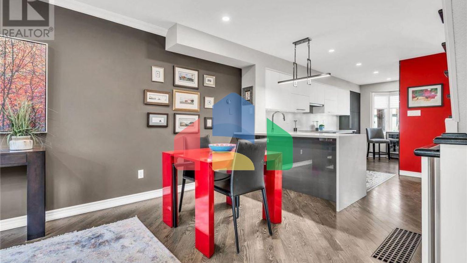 Residential - Townhouse - Halton Hills, Canada - Canada