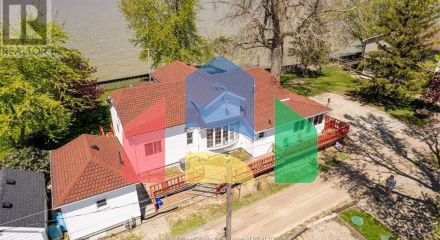 Residential - Single Family Home - Lakeshore, Canada - Canada