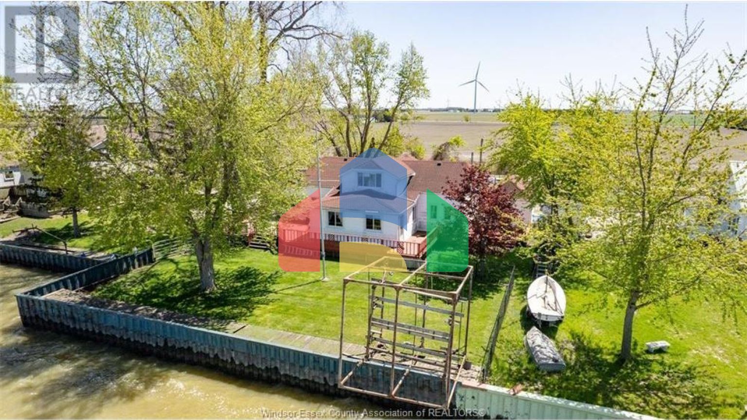 Residential - Single Family Home - Lakeshore, Canada - Canada