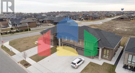 Residential - Single Family Home - Lakeshore, Canada - Canada