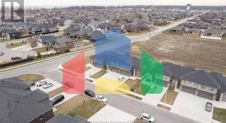 Residential - Single Family Home - Lakeshore, Canada - Canada