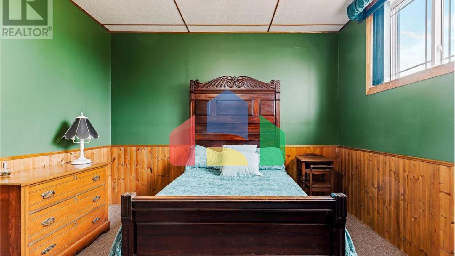 Residential - Single Family Home - Elizabethtown, Canada - Canada