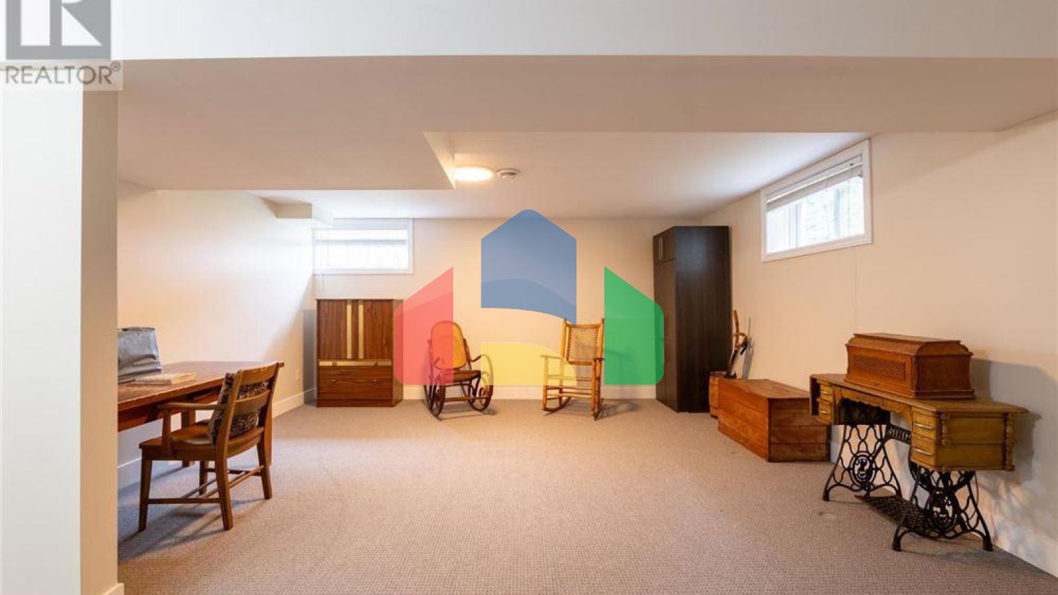 Residential - Single Family Home - Elizabethtown, Canada - Canada