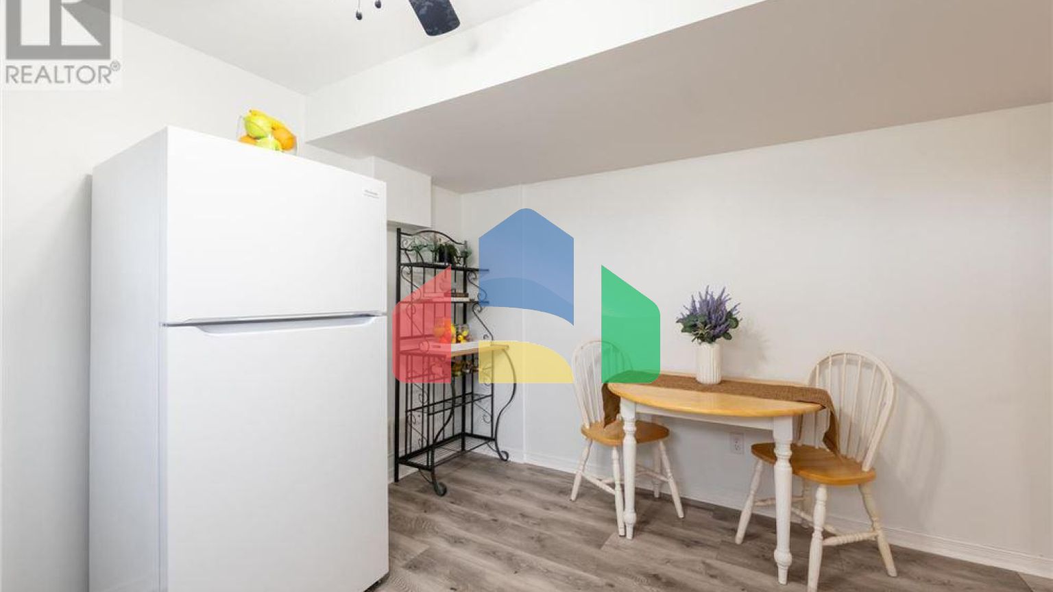 Residential - Single Family Home - Elizabethtown, Canada - Canada