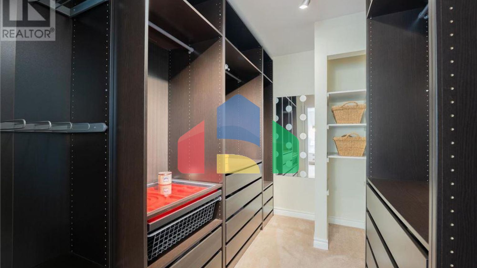 Residential - Single Family Home - Elizabethtown, Canada - Canada