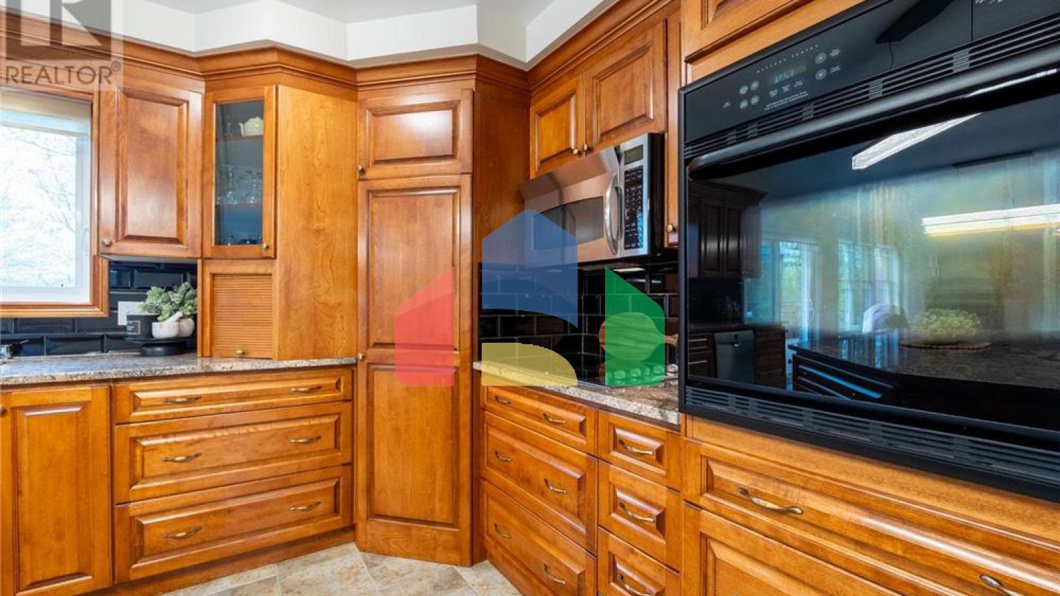 Residential - Single Family Home - Elizabethtown, Canada - Canada