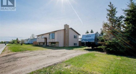 Residential - Single Family Home - Rycroft, Canada - Canada