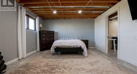 Residential - Single Family Home - Rycroft, Canada - Canada