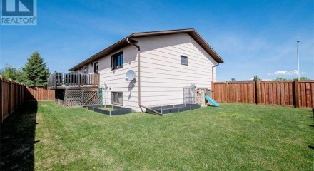 Residential - Single Family Home - Rycroft, Canada - Canada