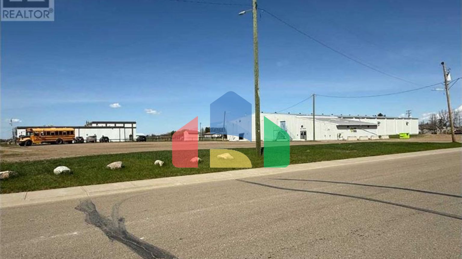 Residential - Single Family Home - Rycroft, Canada - Canada