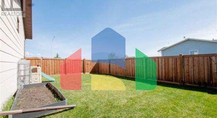 Residential - Single Family Home - Rycroft, Canada - Canada Residential - Single Family Home - Rycroft, Canada - Canada