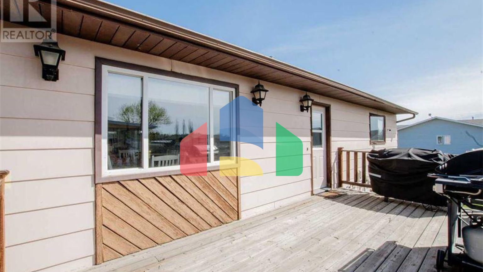 Residential - Single Family Home - Rycroft, Canada - Canada