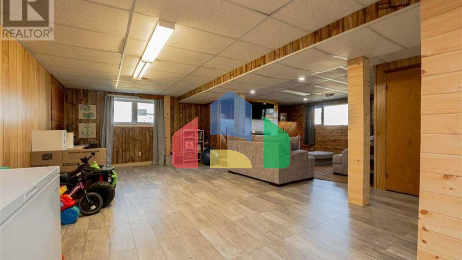 Residential - Single Family Home - Rycroft, Canada - Canada