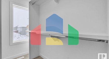 Residential - Single Family Home - Morinville, Canada - Canada