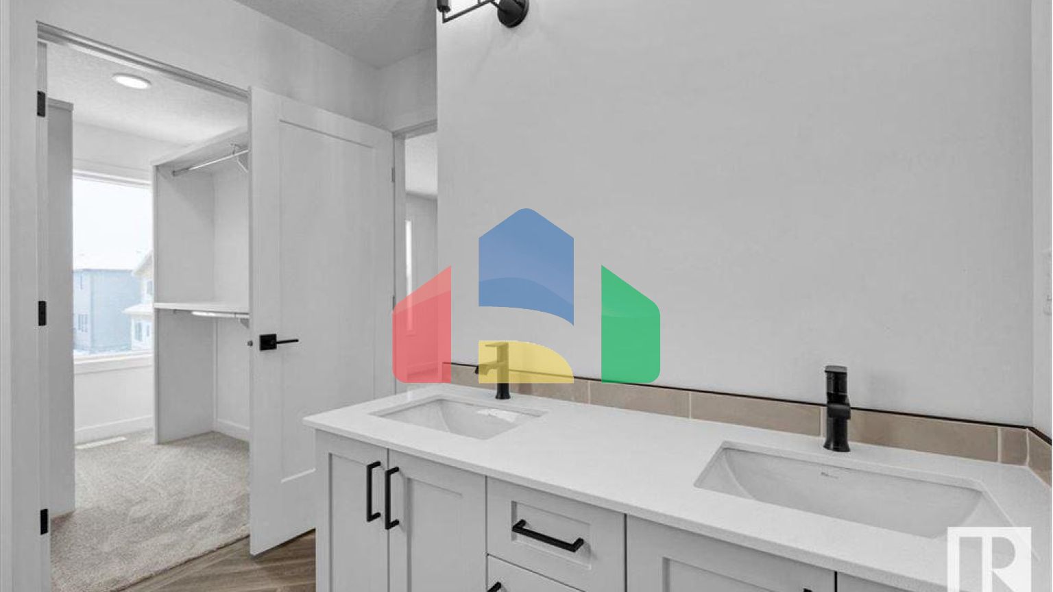 Residential - Single Family Home - Morinville, Canada - Canada