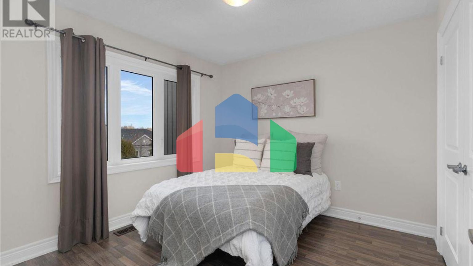 Residential - Single Family Home - Clearview, Canada - Canada