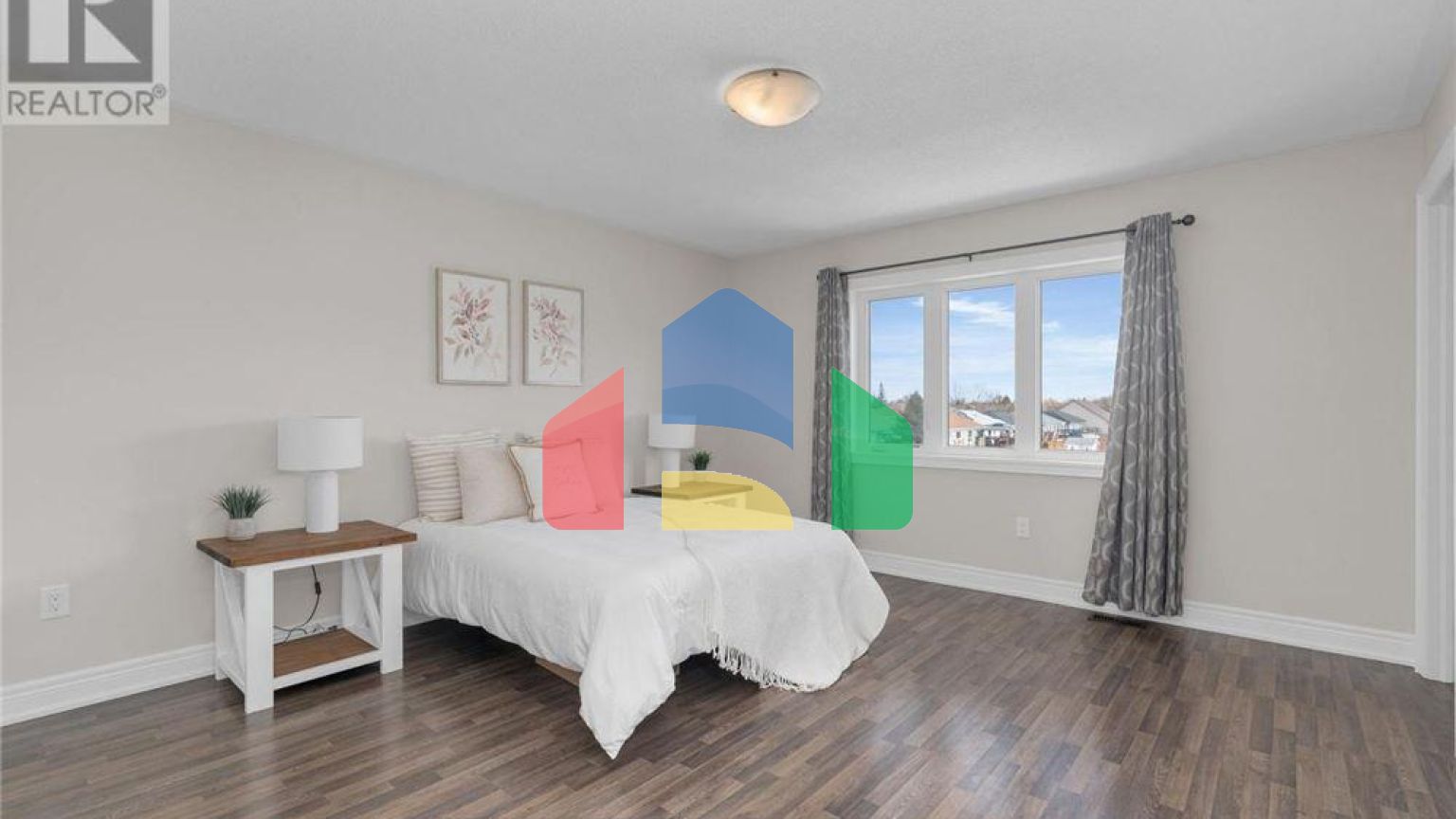 Residential - Single Family Home - Clearview, Canada - Canada