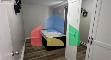 Residential - Single Family Home - Greenwood, Canada - Canada