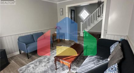 Residential - Single Family Home - Greenwood, Canada - Canada