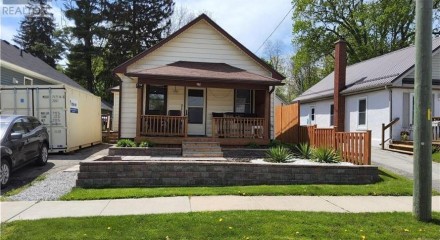 Residential - Single Family Home - Simcoe, Canada - Canada