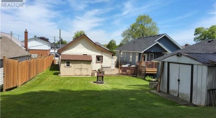 Residential - Single Family Home - Simcoe, Canada - Canada
