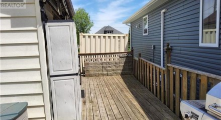 Residential - Single Family Home - Simcoe, Canada - Canada