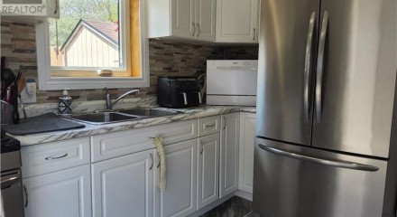 Residential - Single Family Home - Simcoe, Canada - Canada
