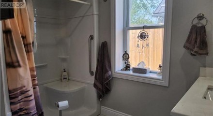 Residential - Single Family Home - Simcoe, Canada - Canada