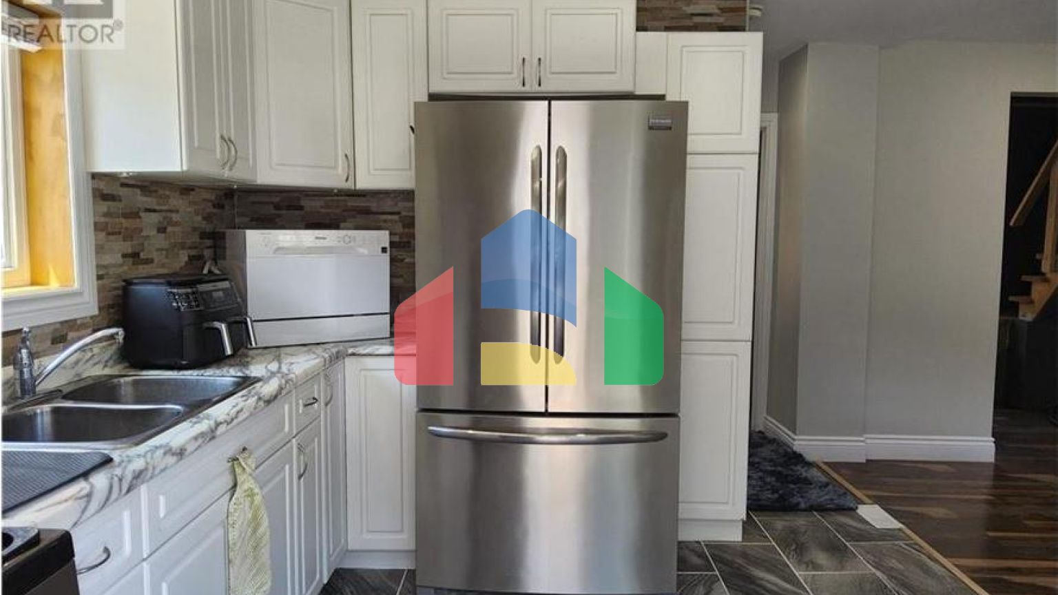 Residential - Single Family Home - Simcoe, Canada - Canada