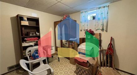 Residential - Single Family Home - Vilna, Canada - Canada