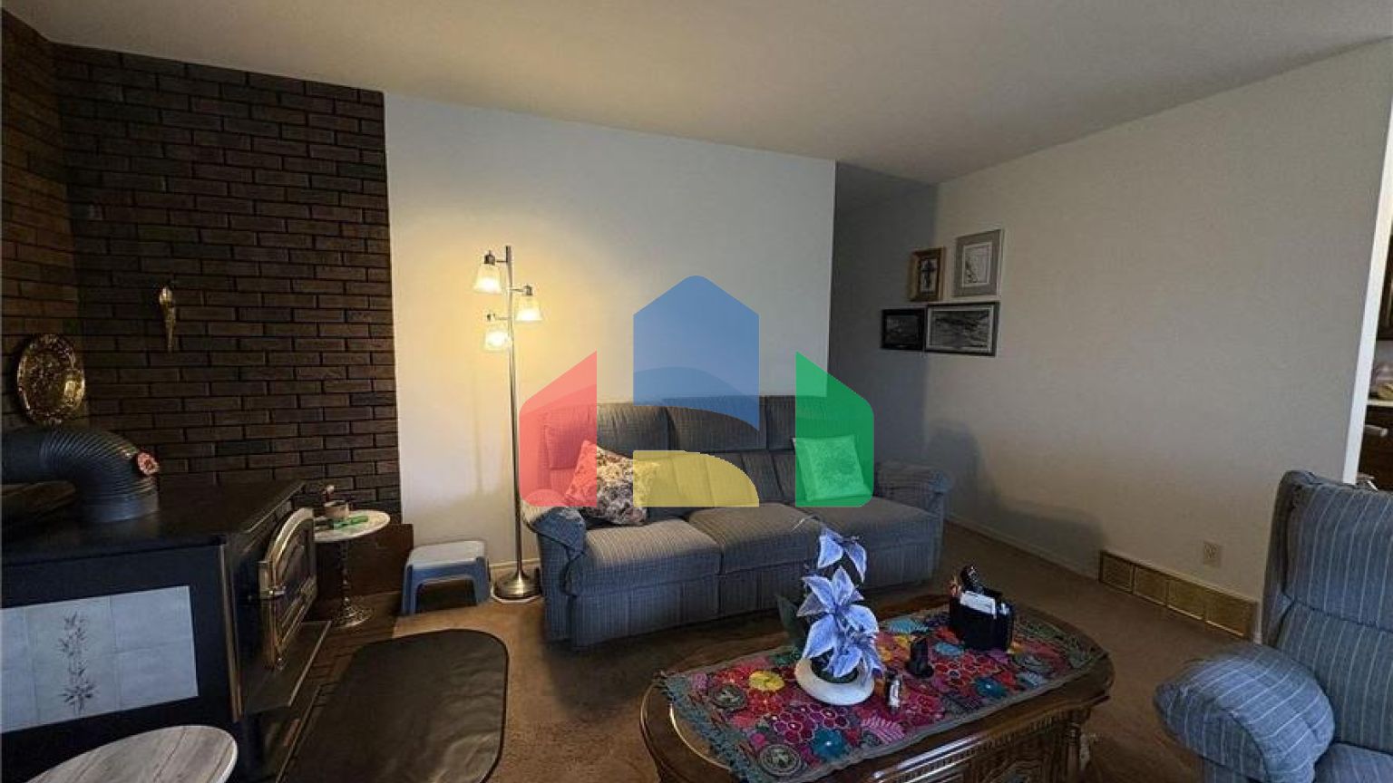 Residential - Single Family Home - Vilna, Canada - Canada