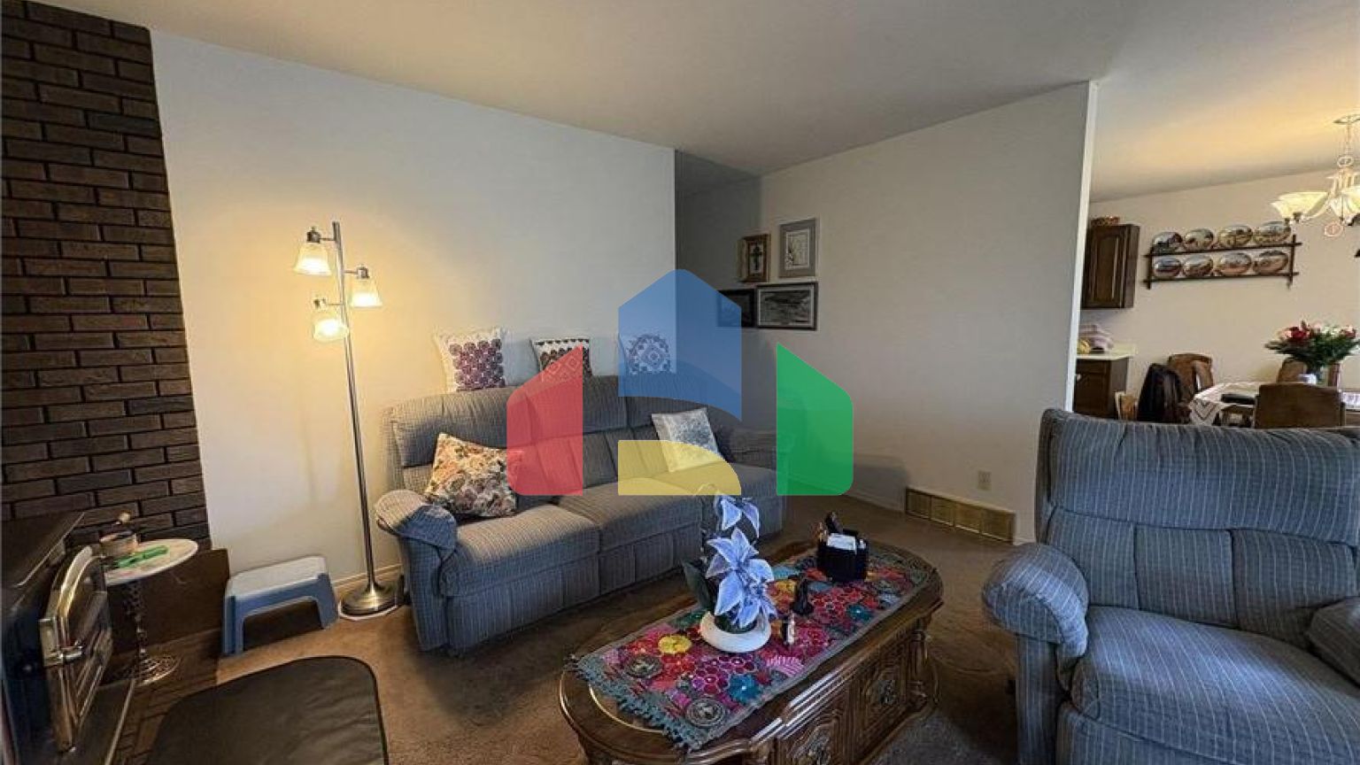 Residential - Single Family Home - Vilna, Canada - Canada